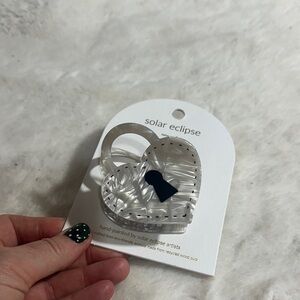 Anthropologie solar eclipse key to my heart shaped hair claw clip